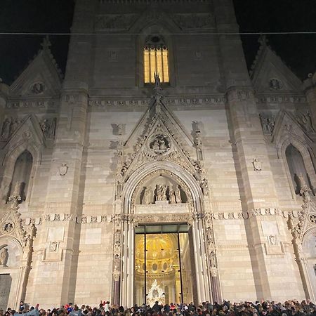 Vista Cattedrale Vila Nápoles Exterior foto
